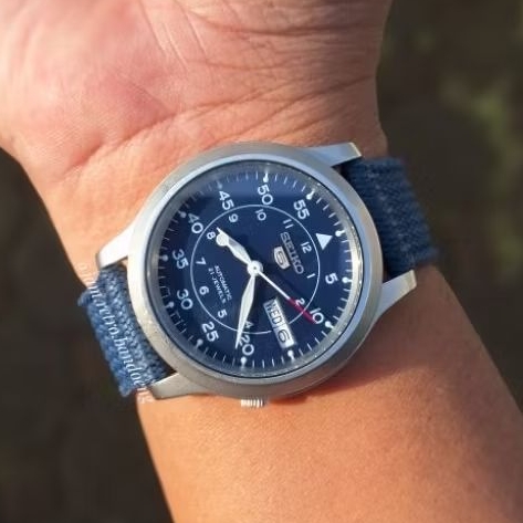 seiko snk807k2 military blue dial