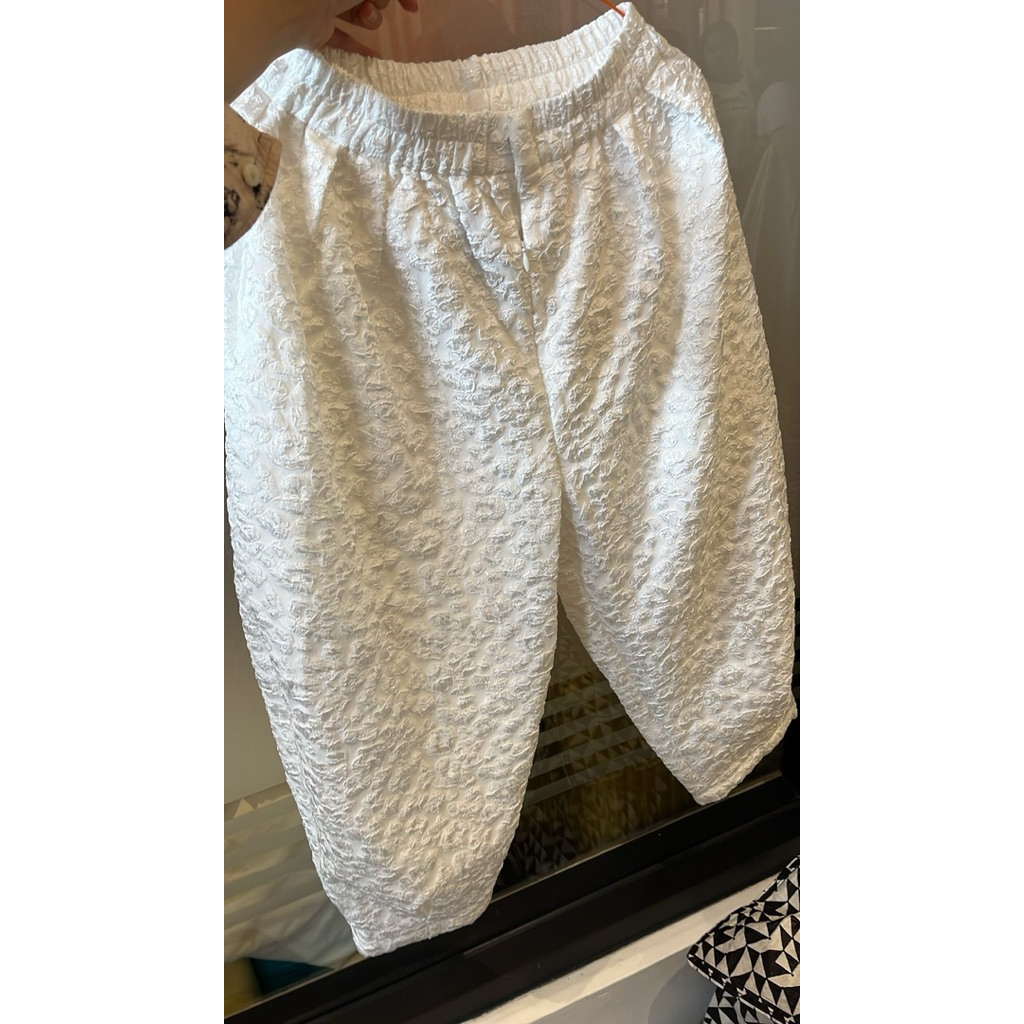 Preloved balunan balun barrel pants celana putih