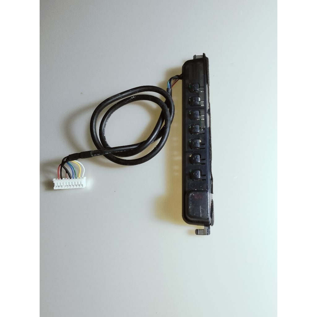 SENSOR TOMBOL TV AQUA LE40AQT8550 40AQT8550