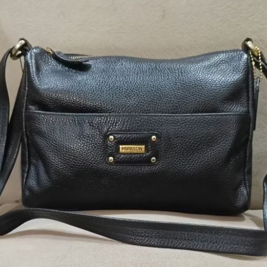 TAS SELEMPANG PAPILLON HITAM SEKEN MULUS BANGET