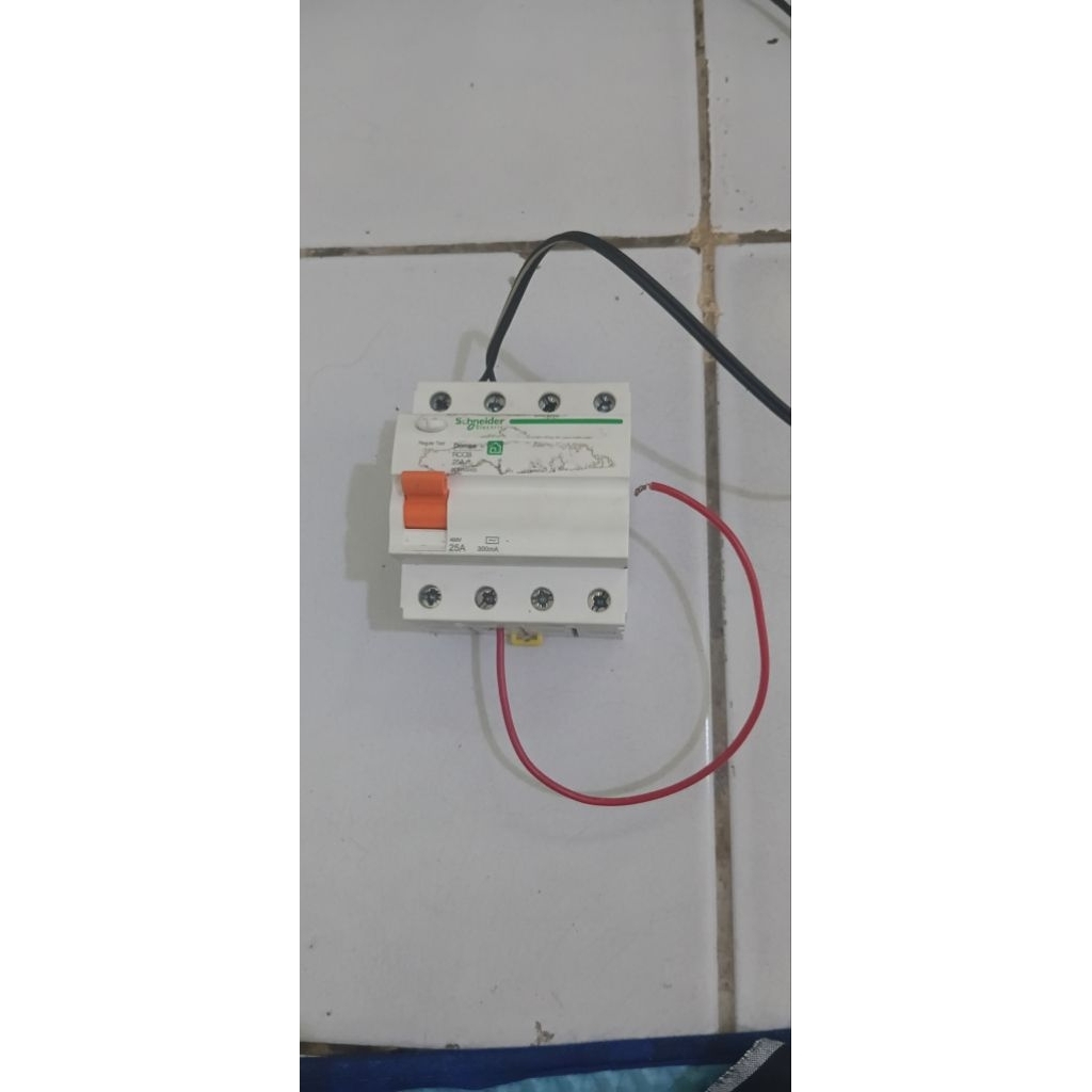 RCCB 3 Phase