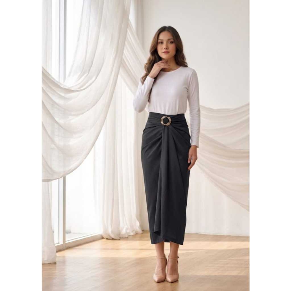Rok Satin Premium Hitam Putih Polos lilit Wanita by Nazya