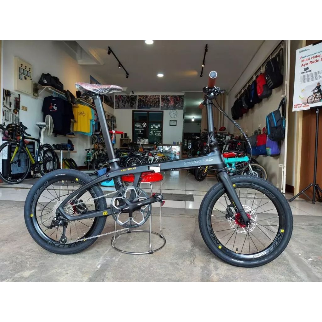 SEPEDA LIPAT PASIFIC ILLUTION 3.5 UKURAN 20 INCHI FRAME CARBON