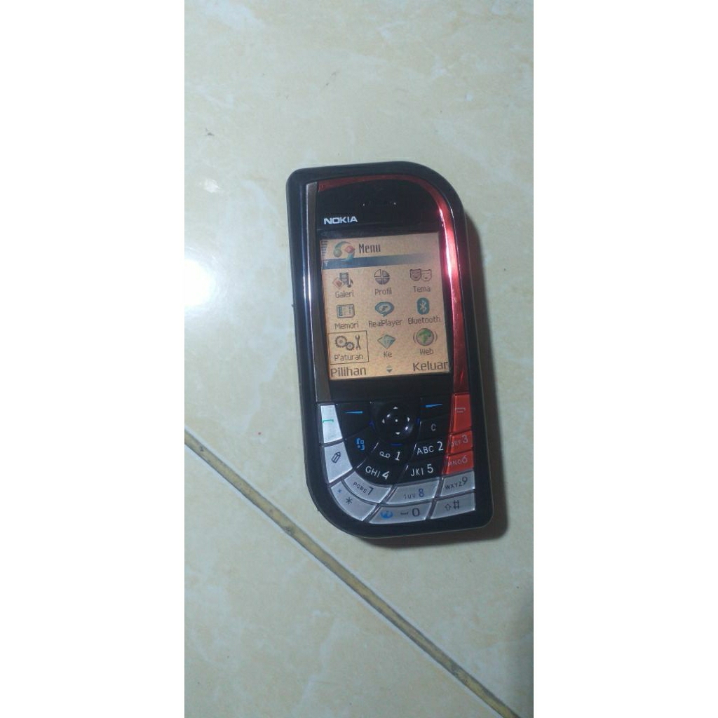 Nokia 7610 ketupat....