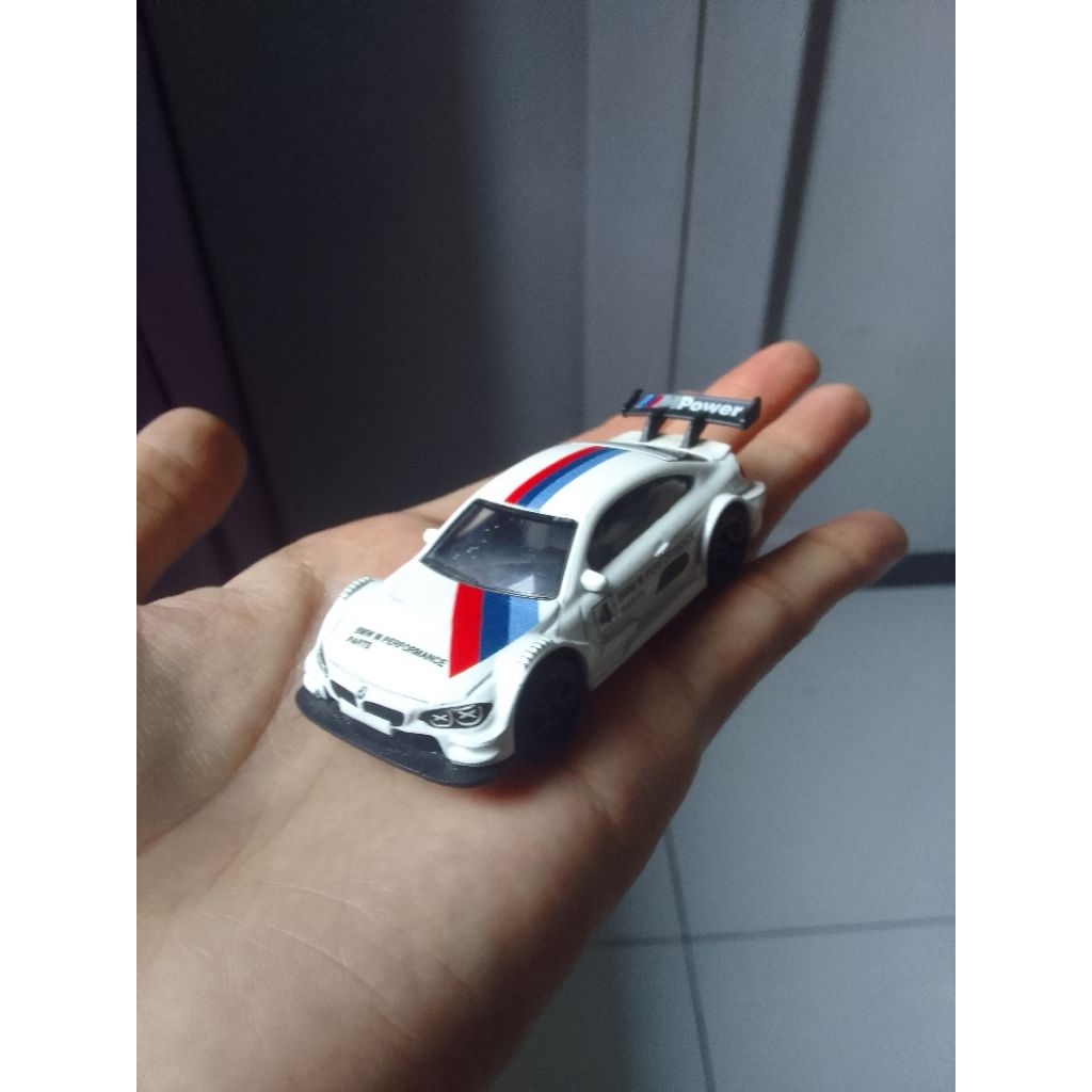 Diecast Mobil BMW M4 Racing Ori