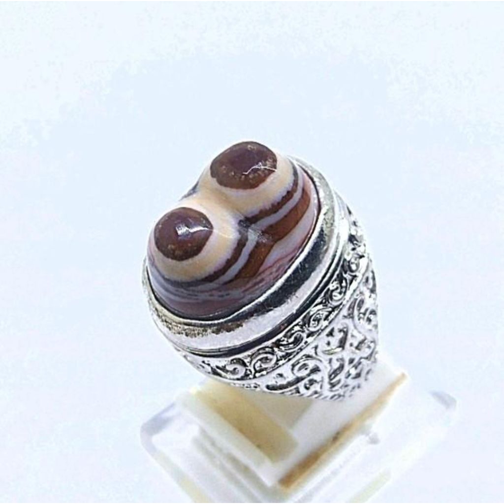 Cincin Batu Akik Sulaiman Puser
Bumi Kembar