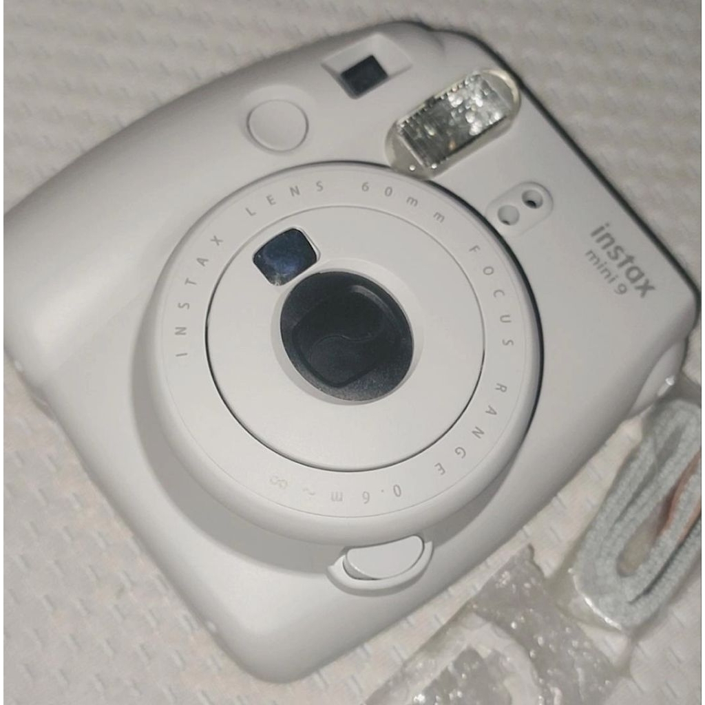 PRELOVED INSTAX MINI 9