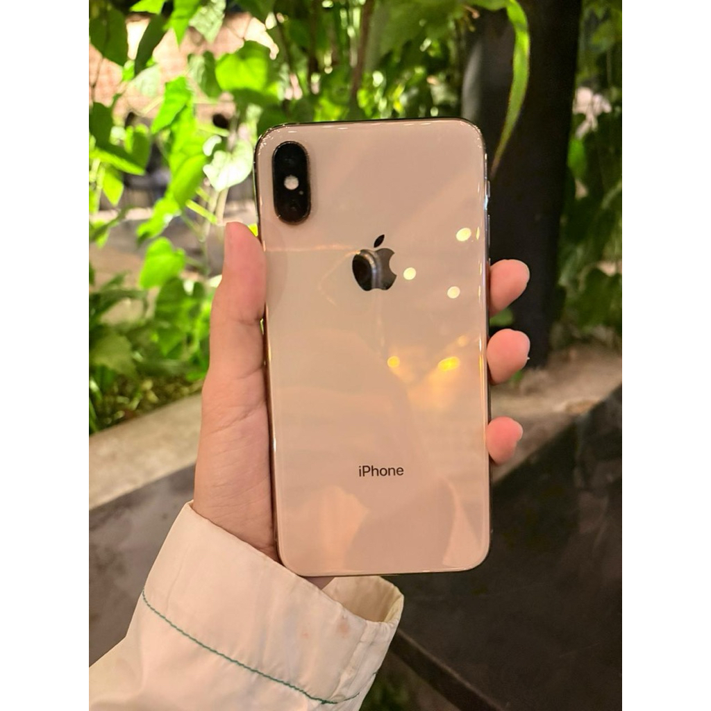 iPhone xs lock