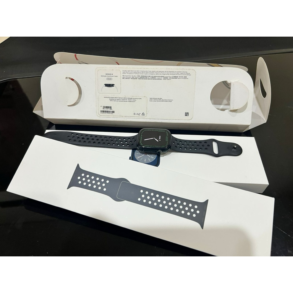 apple watch Iwatch series 8 (45mm)