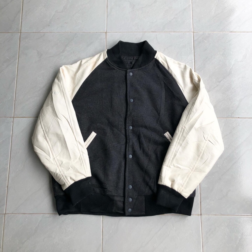 UNIQLO VARSITY BOMBER LEATHER HAND