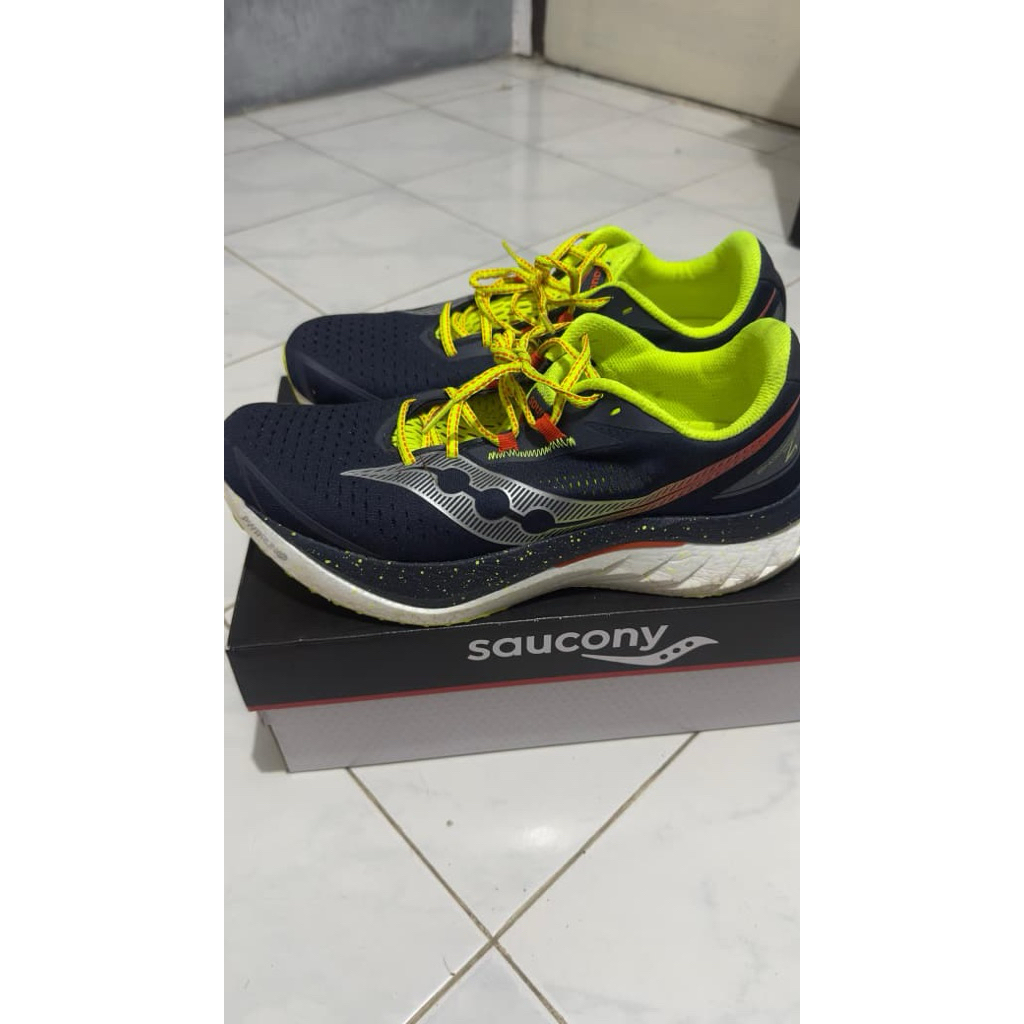 saucony endorphin speed 4
