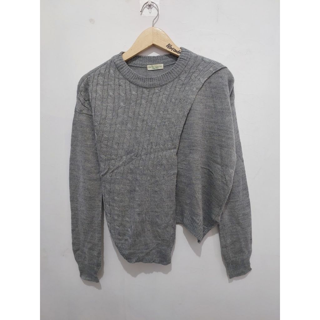 EARTH MUSIC & ECOLOGY  SWEATER RAJUT KEPANG CROP ABU