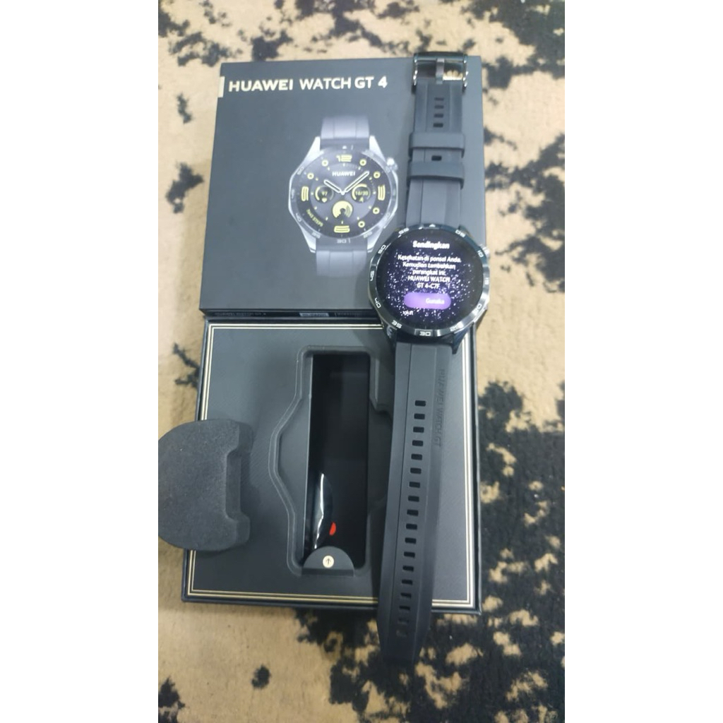 Huawei Watch GT 4 46mm warna black fullset
