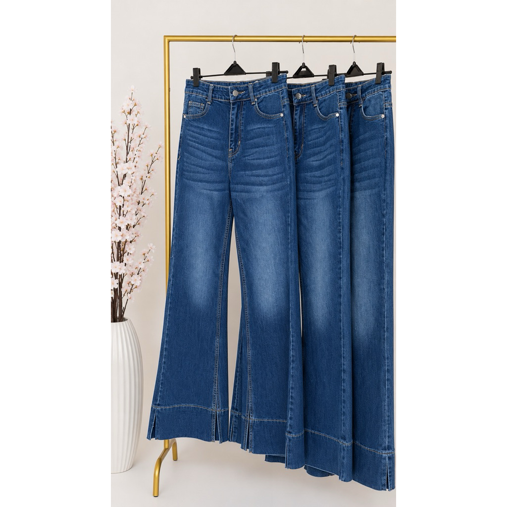 Shireen Cutbray Jeans Celana Jeans Cutbray Belah Depan Highwaist Flare Hijab