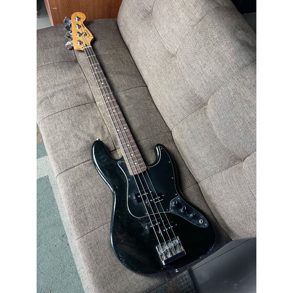 Fender Blacktop Jazz Bass