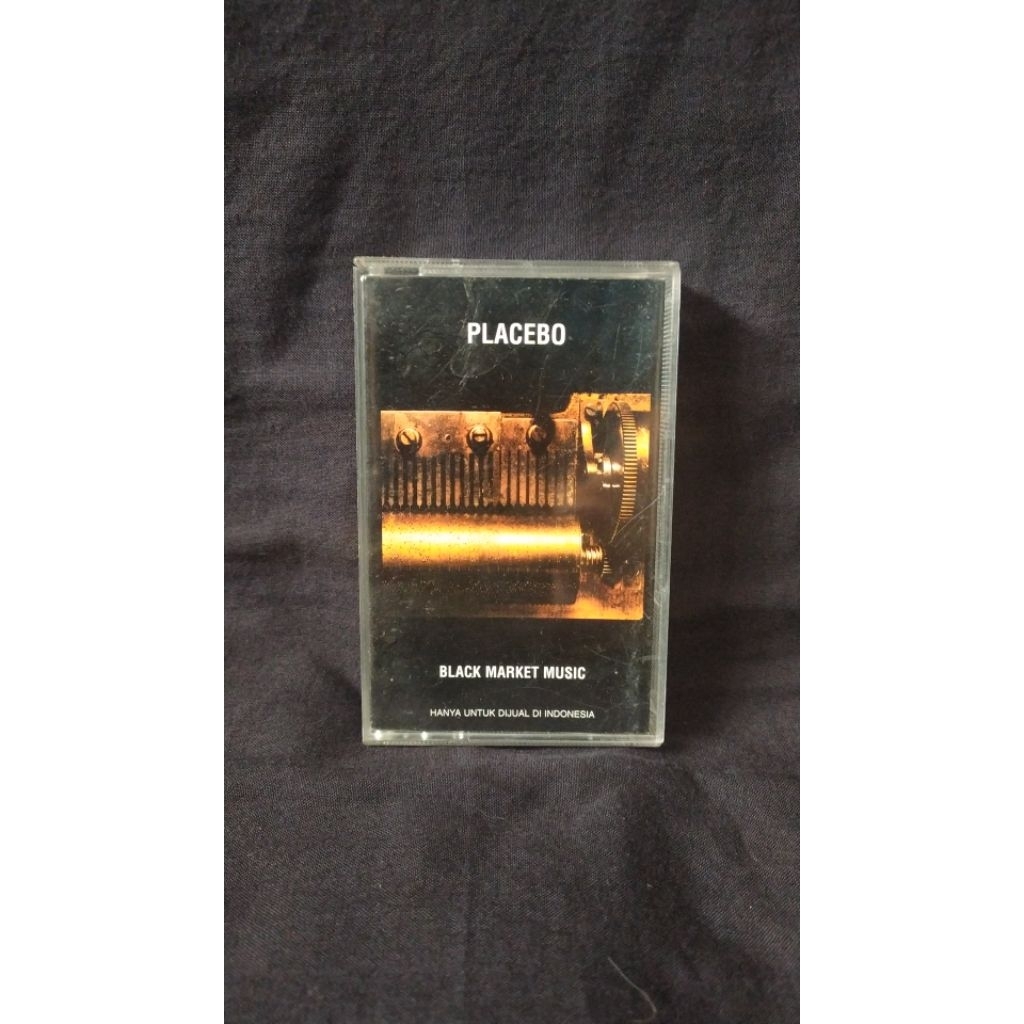 Pita Kaset - PLACEBO - BLACK. MARKET. MUSIC