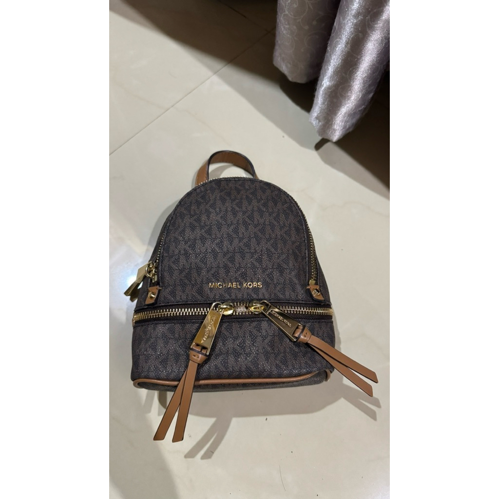 Preloved Ransel mini Michael Kors