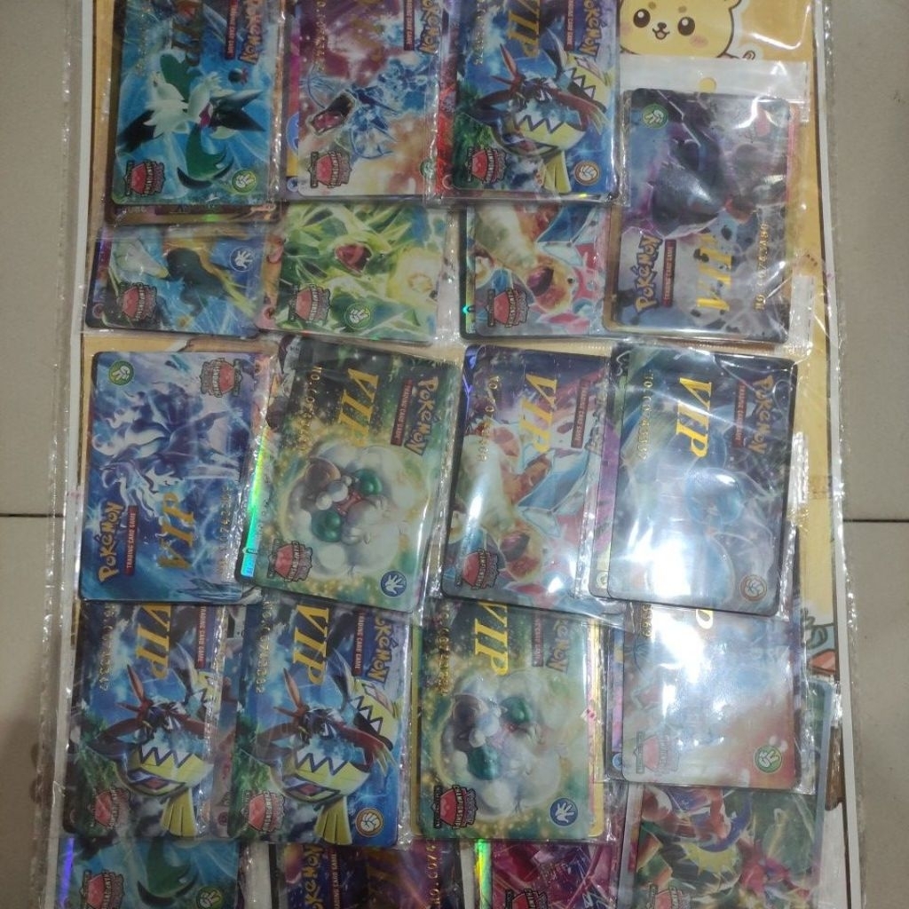 20pcs mainan kartu pokemon VIP MF037-060