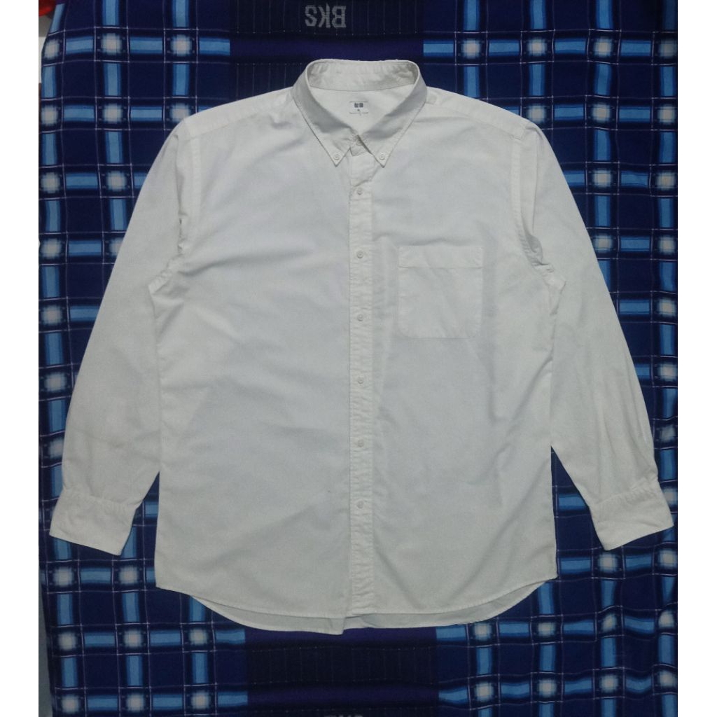 Kemeja Putih Uniqlo SZ XL (minus baca deskripsi)