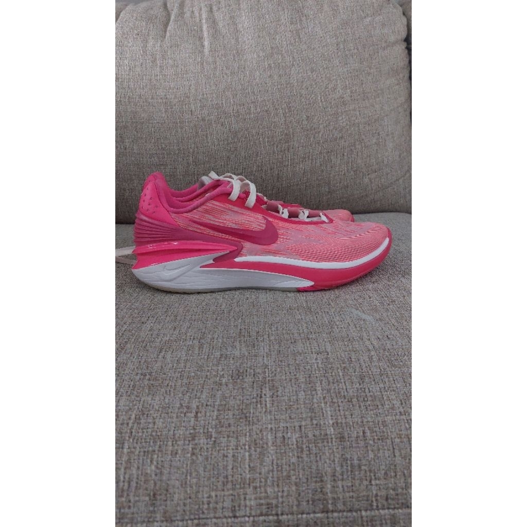 Nike gt cut 2 hyperpink size 44