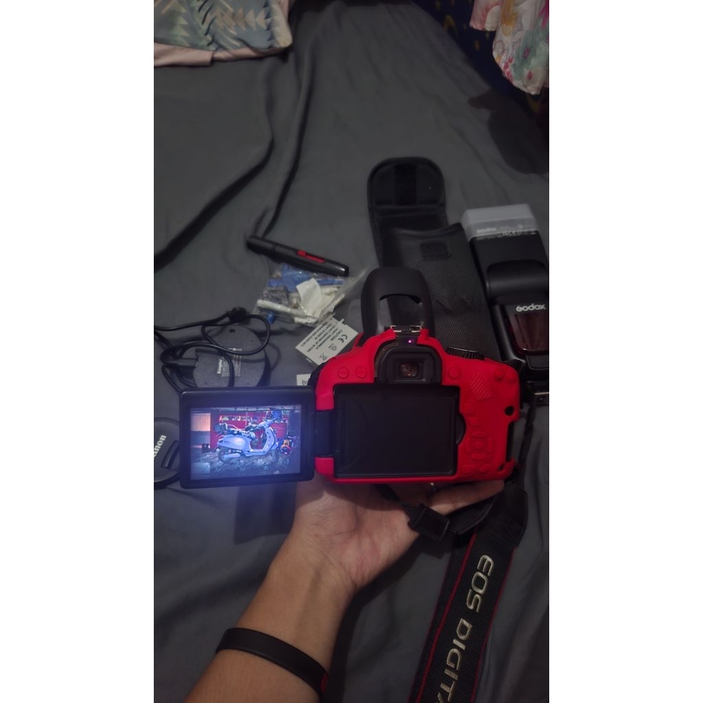 CANON 650D