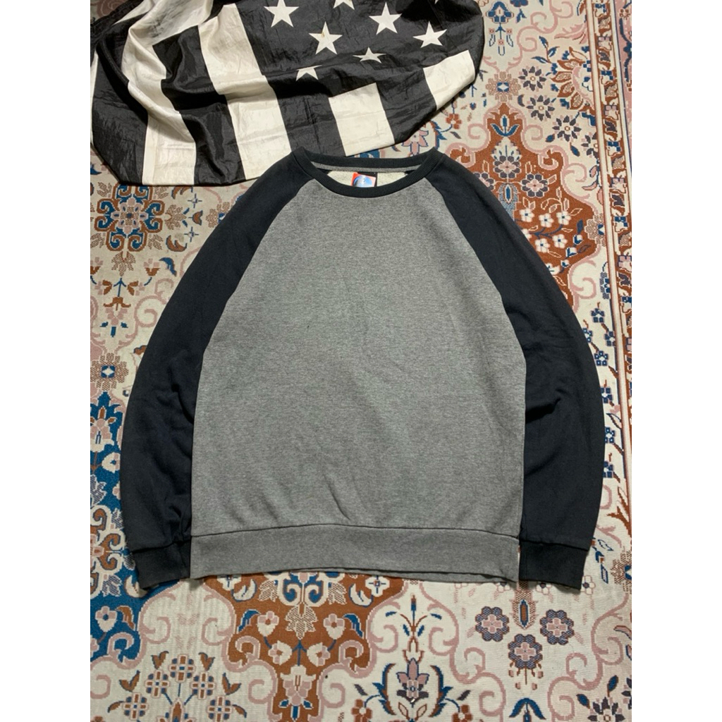 CREWNECK TBJ NEARBY