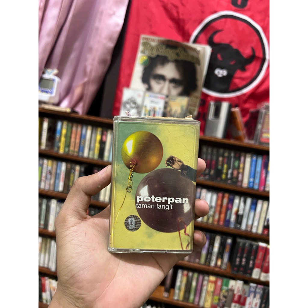 kaset pita petepem taman langit