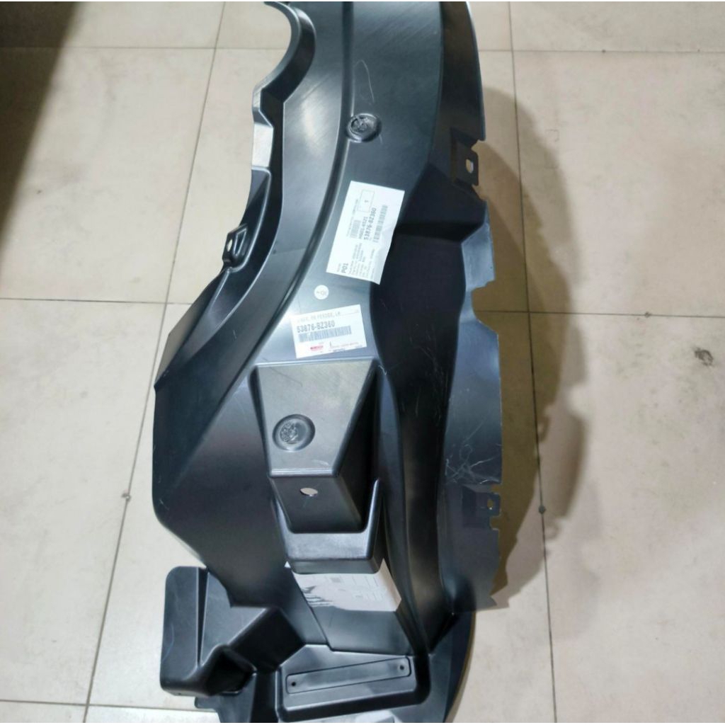 Liner Spakbor Liner Fender Avanza Veloz 2022 2023 2024 Original