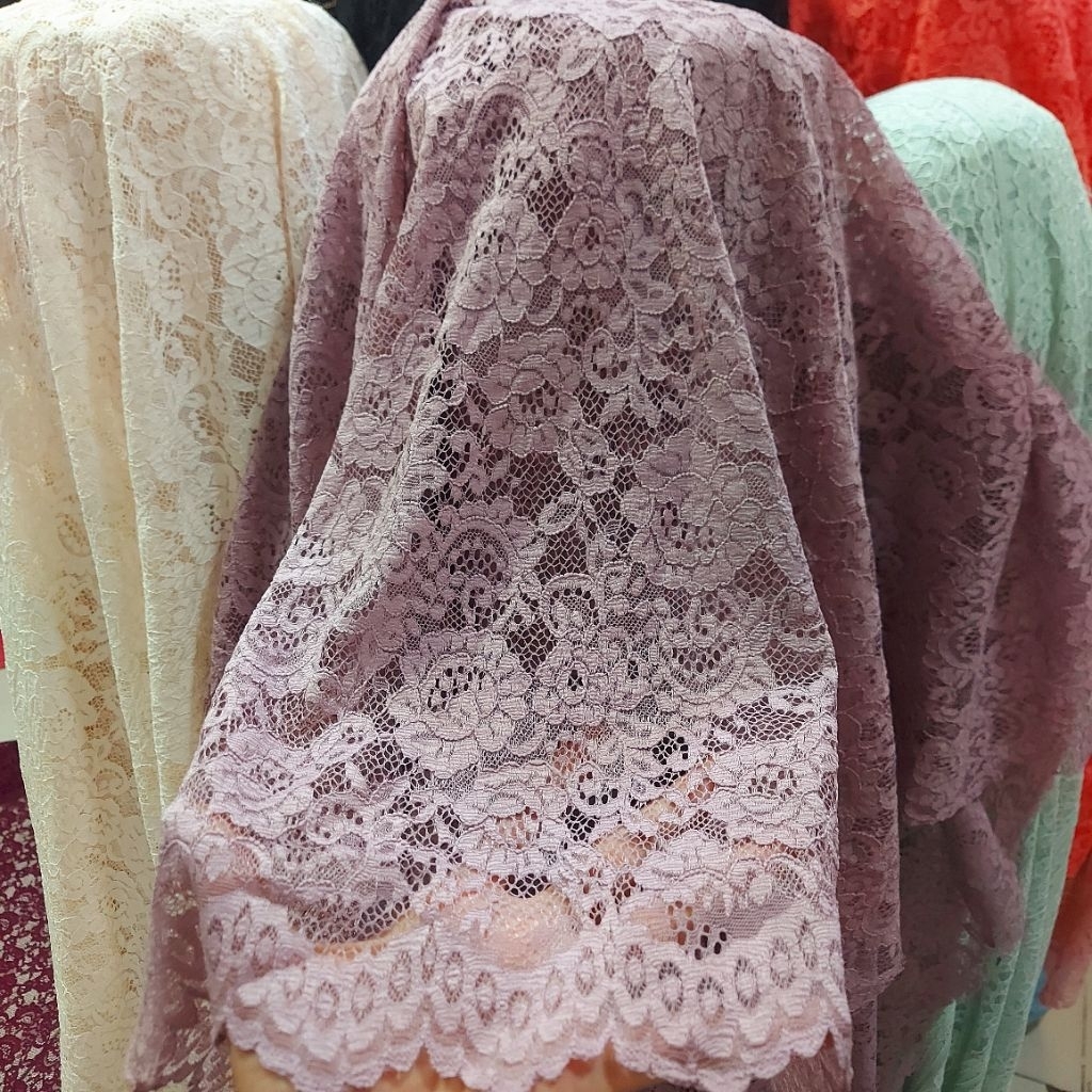 kain brokat katun premium - kain brokat motif bunga timbul - kain brokat meteran ( ungu pastel ) AT
