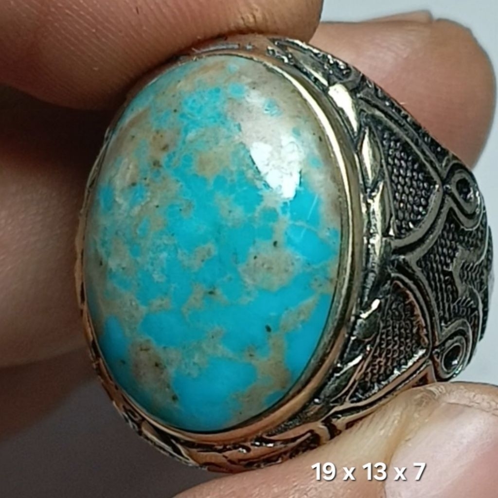 NATURAL BATU PIRUS PERSIA