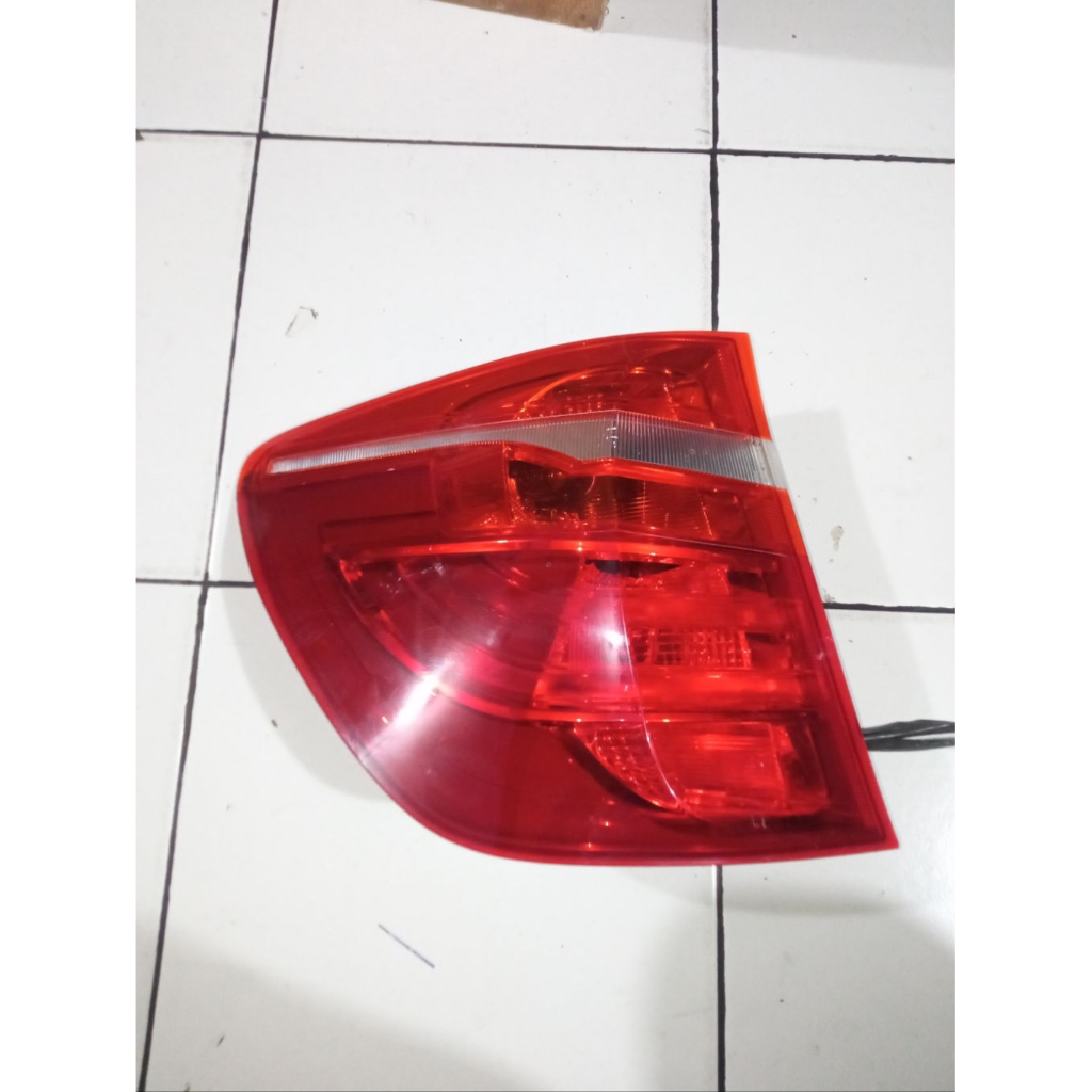Stoplamp Lampu Belakang BMW X3 X-3 Series F25 Original