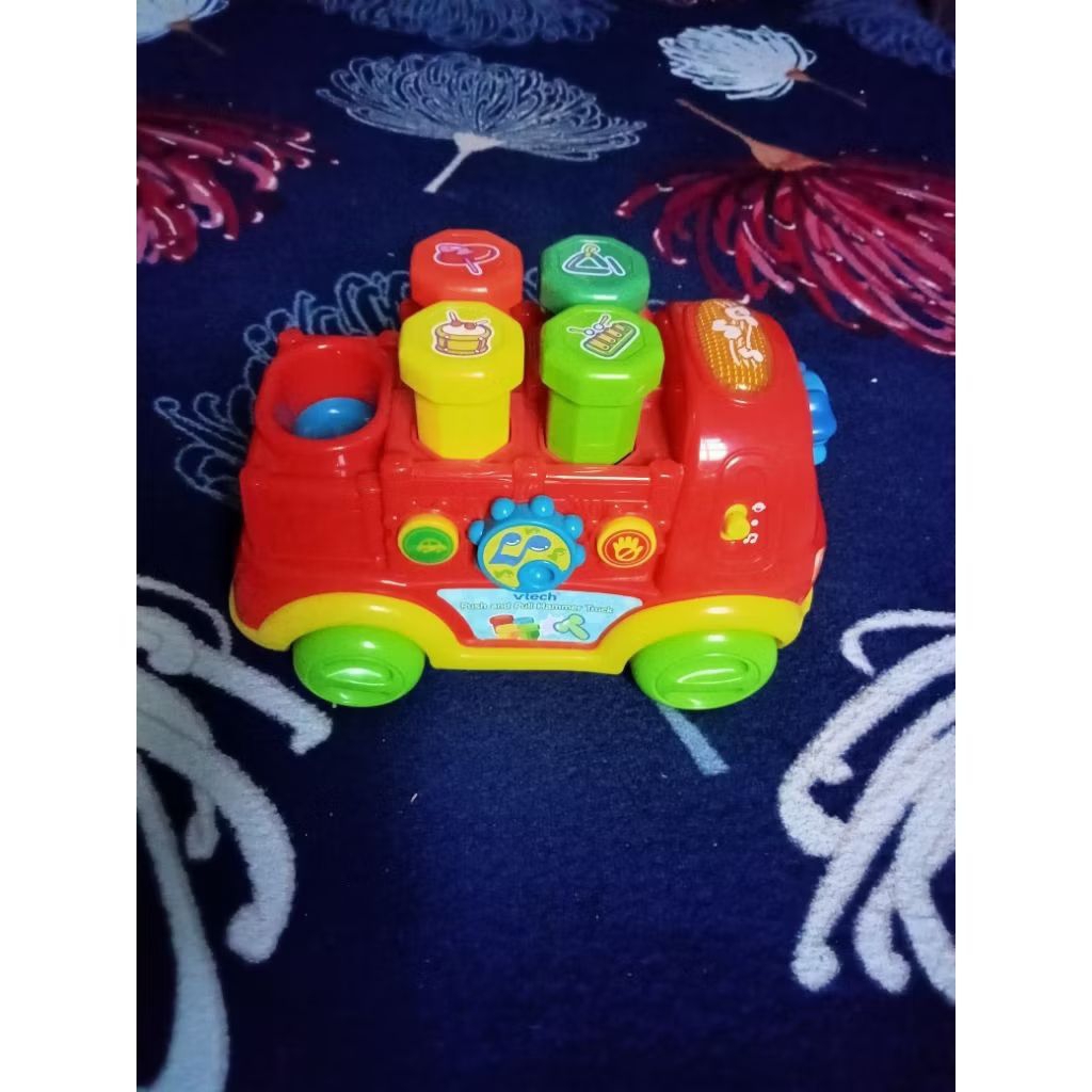 PRELOVED Vtech mobil mainan anak palu mobil pukul pukul