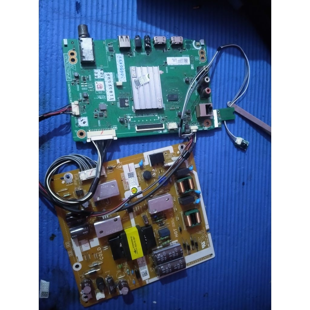 mainboard tv sharp 32in smart digital lengkap psu dan wifi