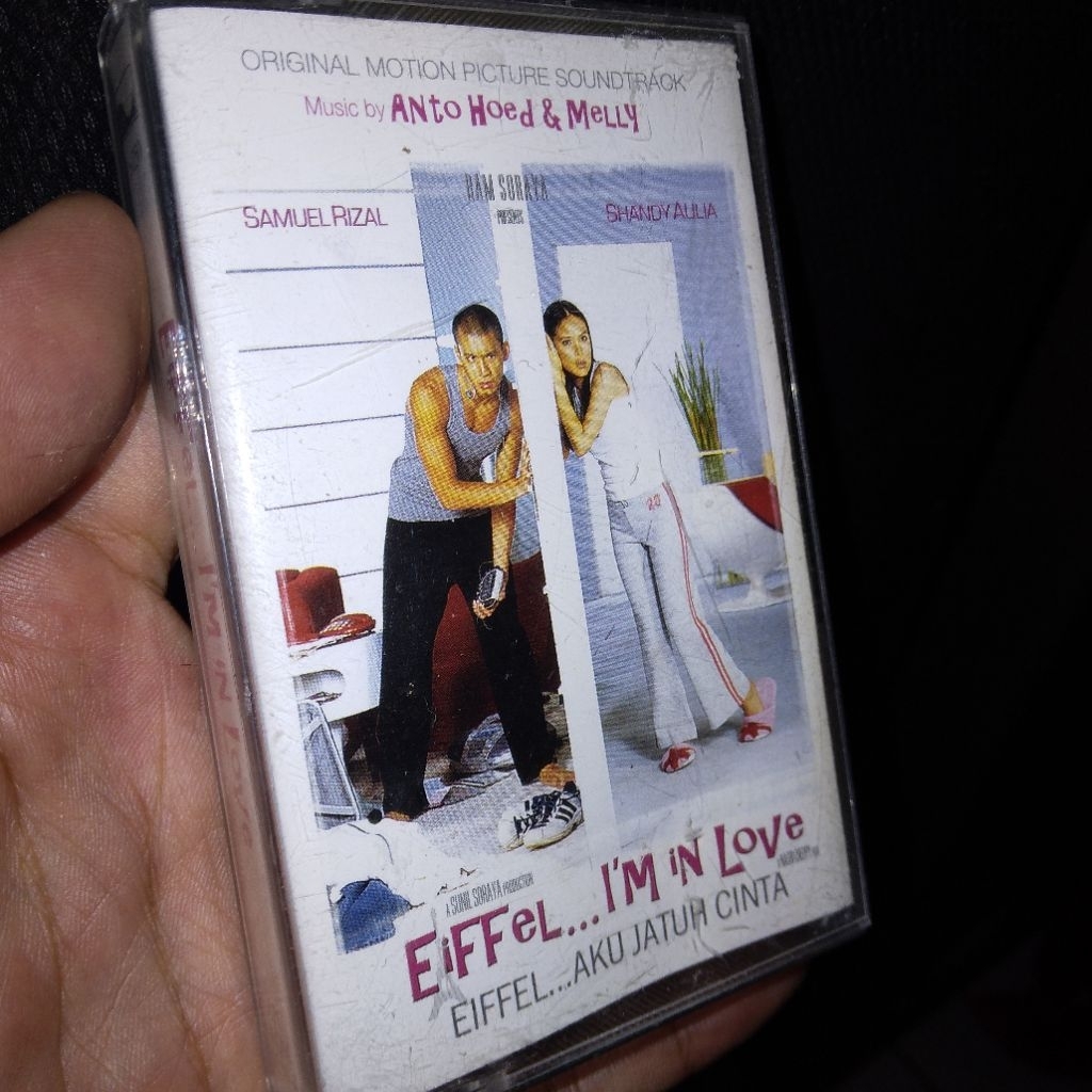 Kaset Ost Soundtrack Eiffel...I'm In Love