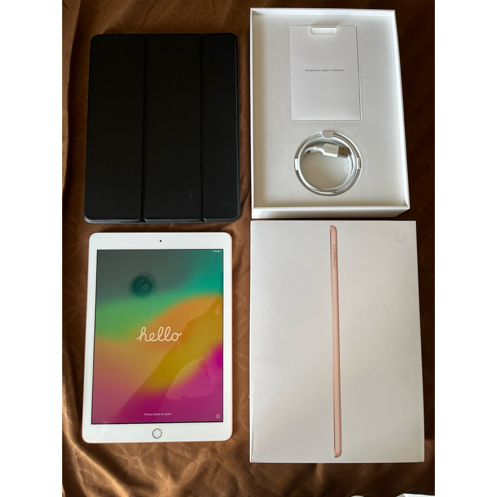 iPad 6th Gen 9.7 inch (2018) 32GB Wifi Only Gold Second