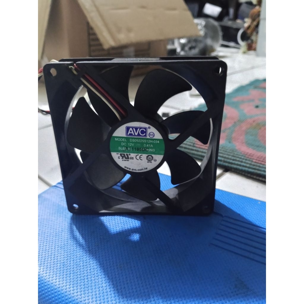 kipas fan 12v