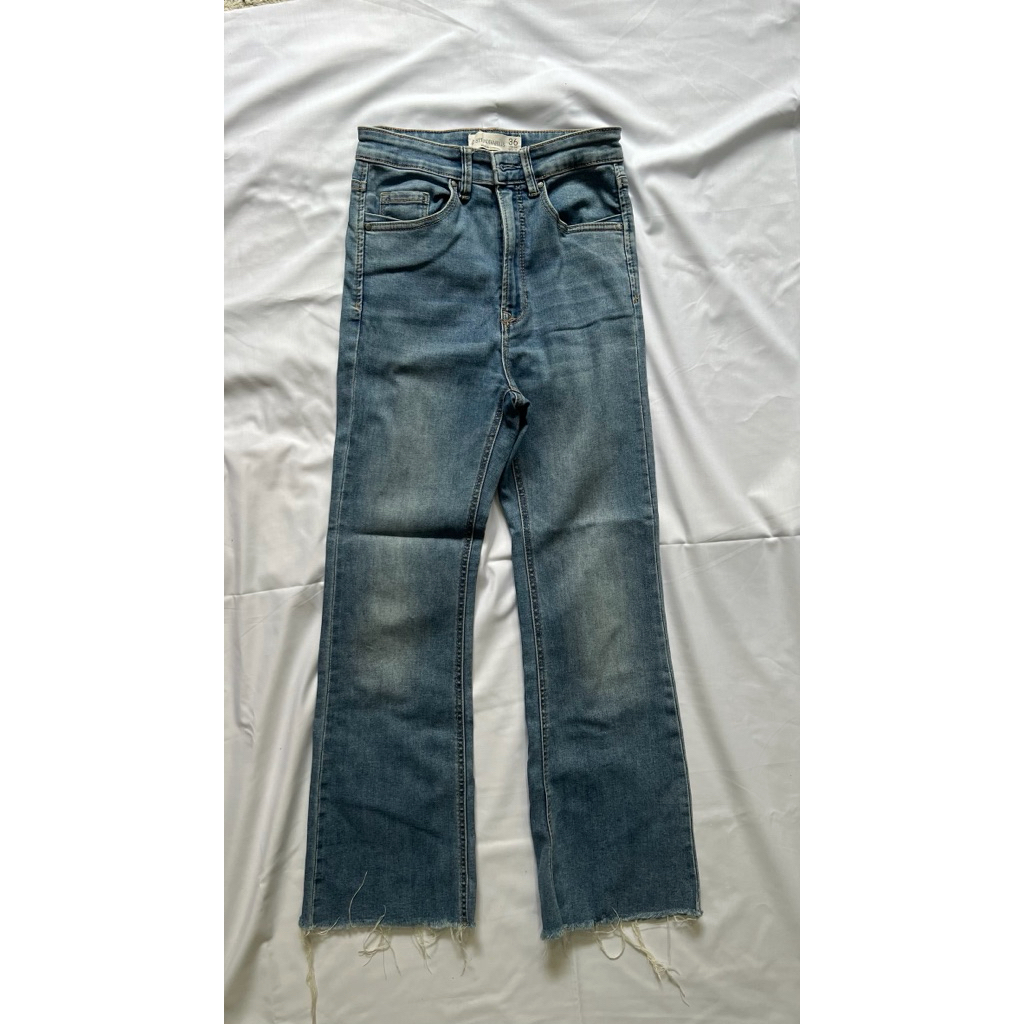 Stradivarius cropped flare jeans