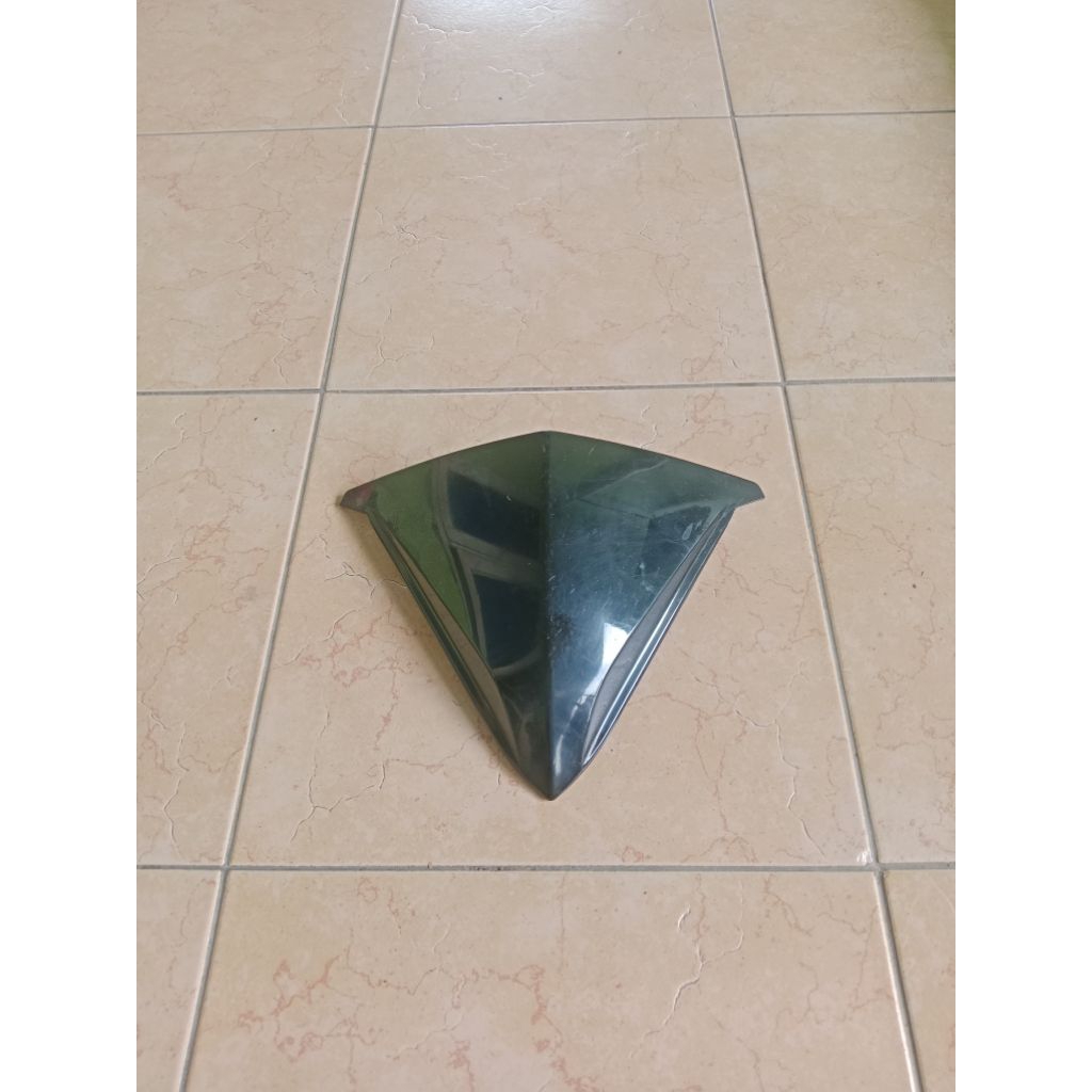 visor batok depan Vario 125 old bekas original