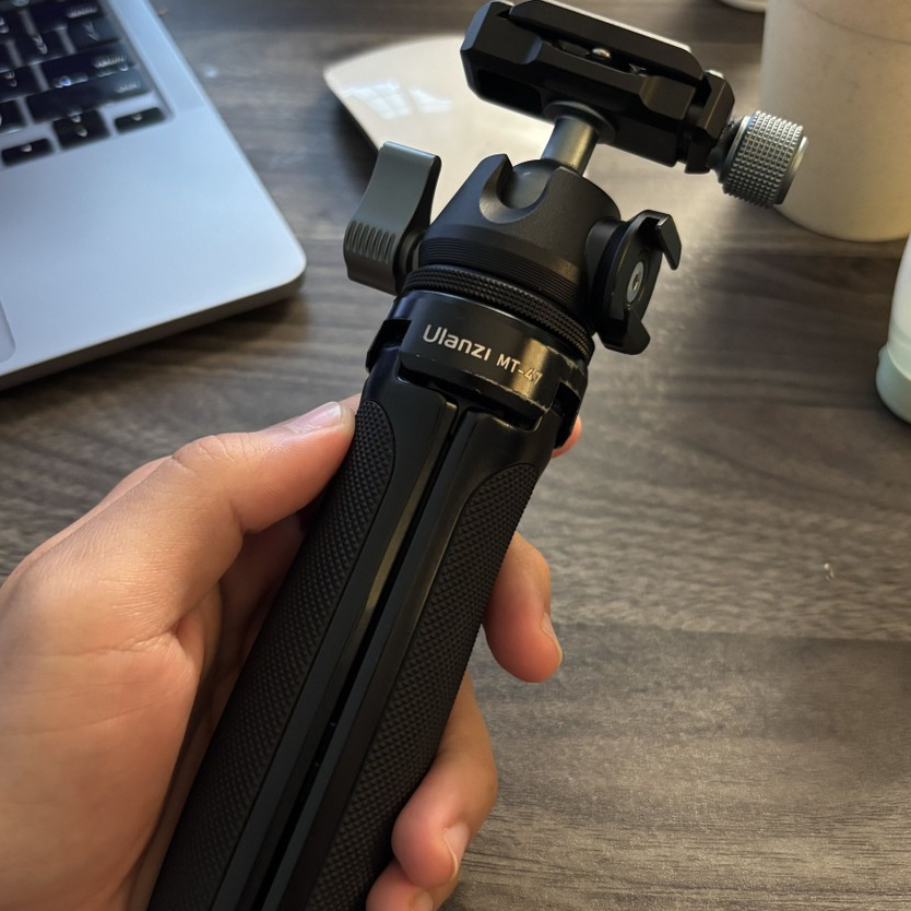 Ulanzi MT-47 Metal Vlog Mini Tripod with Arca Swiss Ball Head (Second)