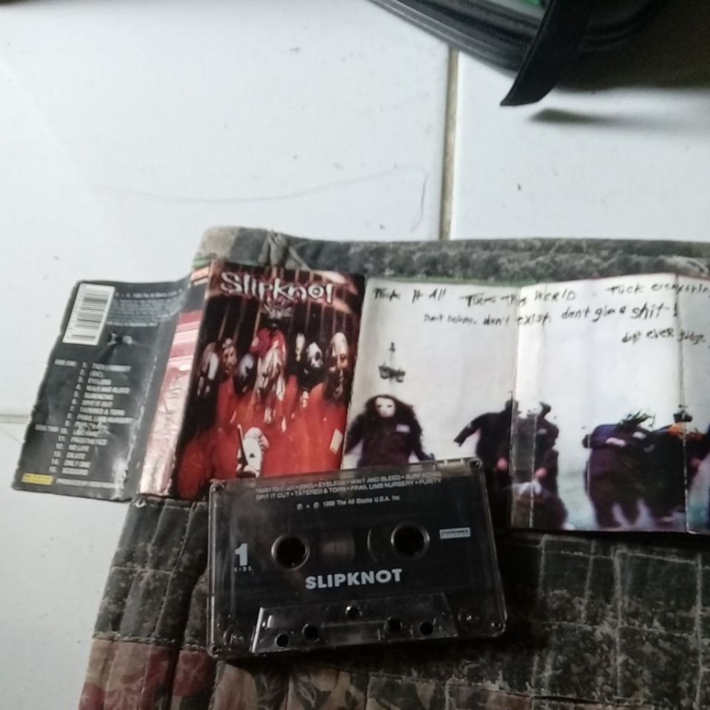 KASET PITA  SLIPKNOT ALBUM #1