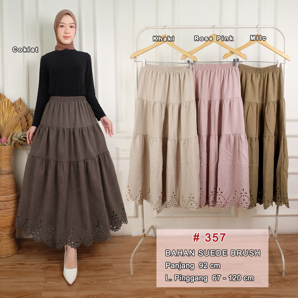 ROK 3 SUSUN FLARE BAHAN SUEDE