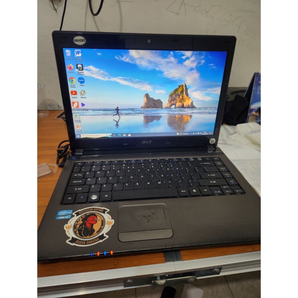 laptop acer 4750 core i5 minus ringan