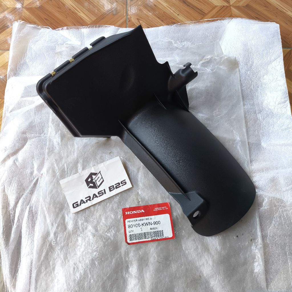 80106-KWN-900 Fender Assy Rear Spakbor Slebor Kolong PCX 125 CBU Original Honda Thailand