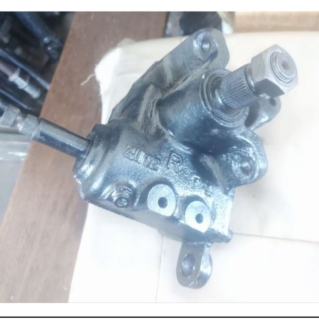Worm Borem Setir stir Mitsubishi L300 Bensin Manual Copotan ORIGINAL