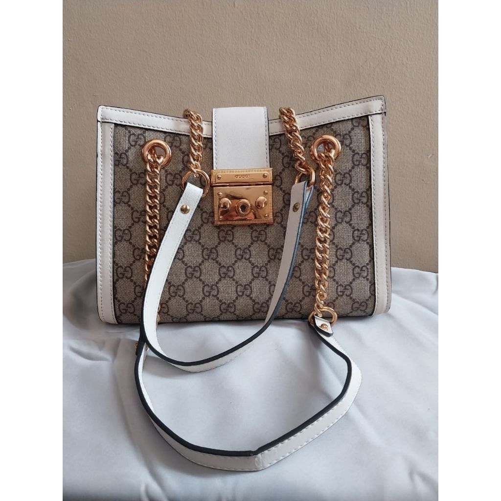 Gucci shoulder bag padlock preloved, kondisi seperti baru