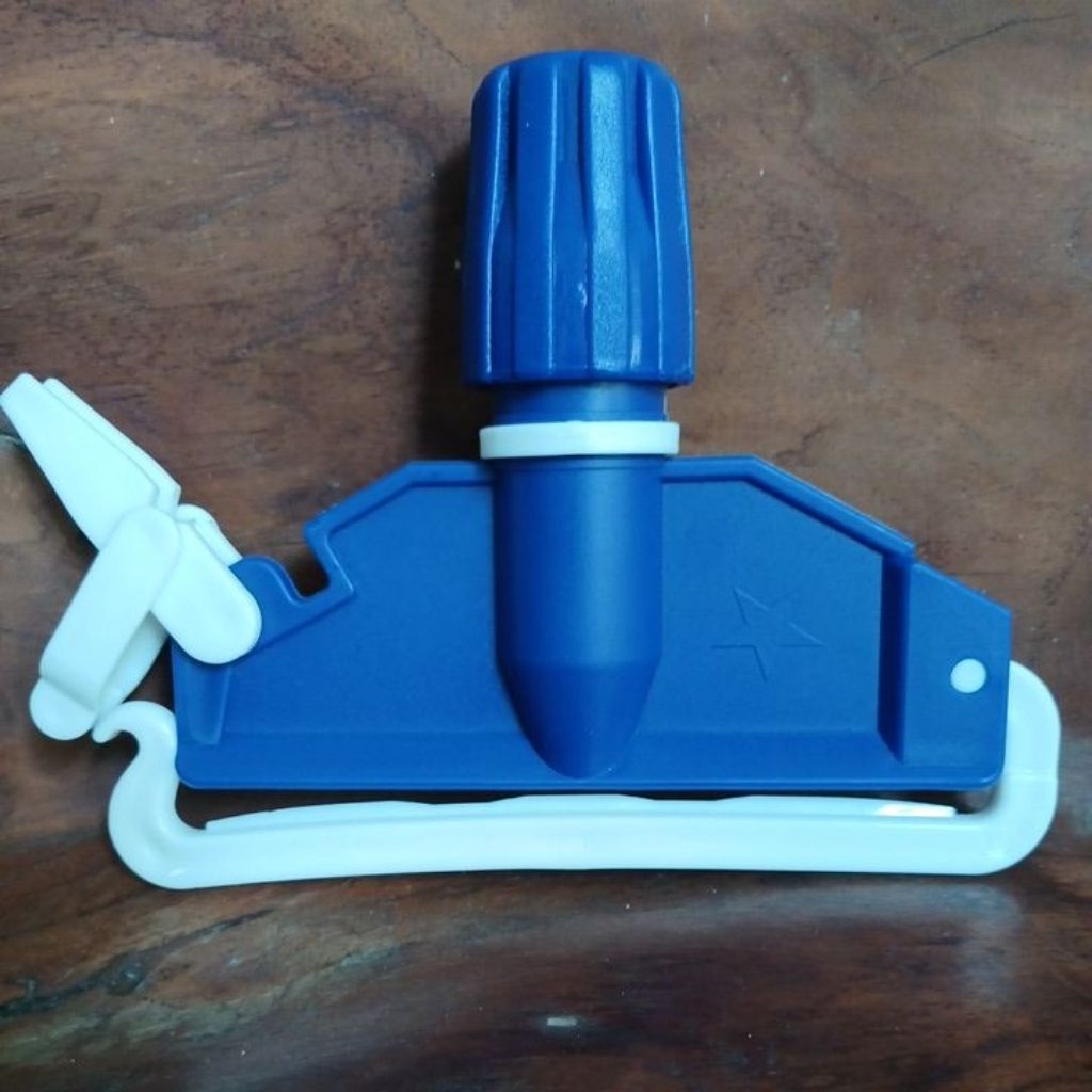 penjepit pel mop holder jepit mop kepala mop