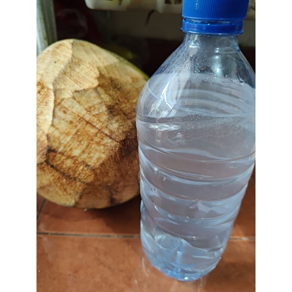 Air Kelapa Parut Kemasan 1.5L