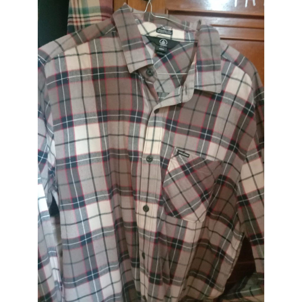 kemeja flanel volcom