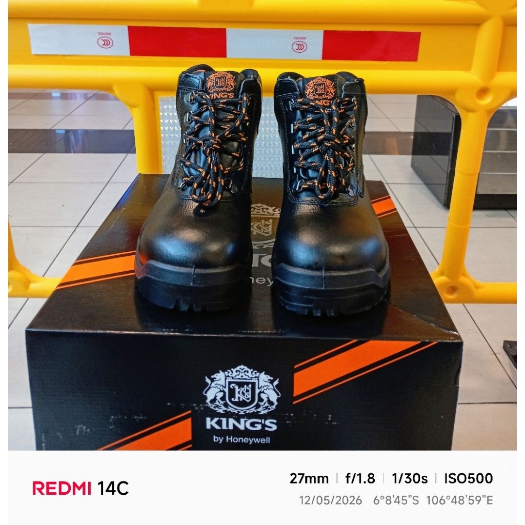 Sepatu safety King's KWD 301-X Model Terbaru Safety Shoes By Honeywell Original