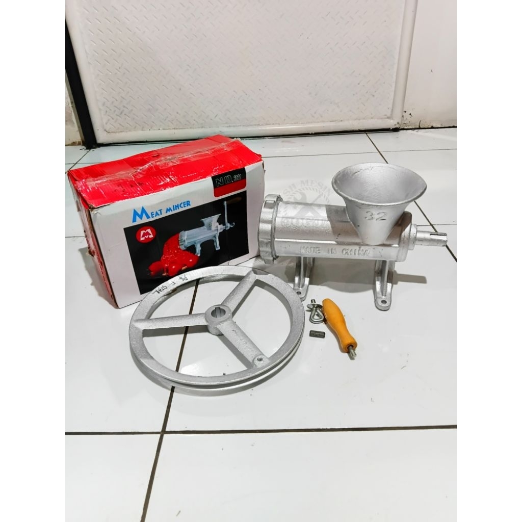 Gilingan Daging No.32 FStar + Pully Gilingan Daging Kacang Bumbu Manual